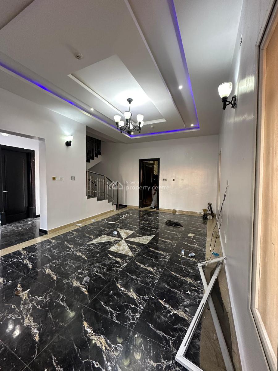 Luxury 3 Bedroom Apartment, Lekki Phase 1, Lekki, Lagos, Flat / Apartment for Rent