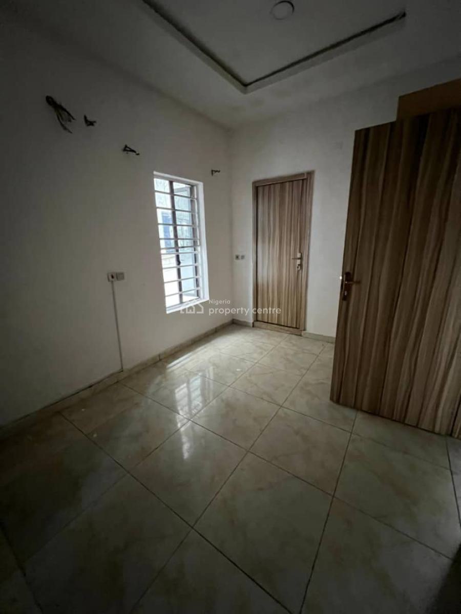 Standard Single Room Selfcontain Shared Apt, Orchid Road Lekki Lagos, Lekki, Lagos, Self Contain (single Rooms) for Rent