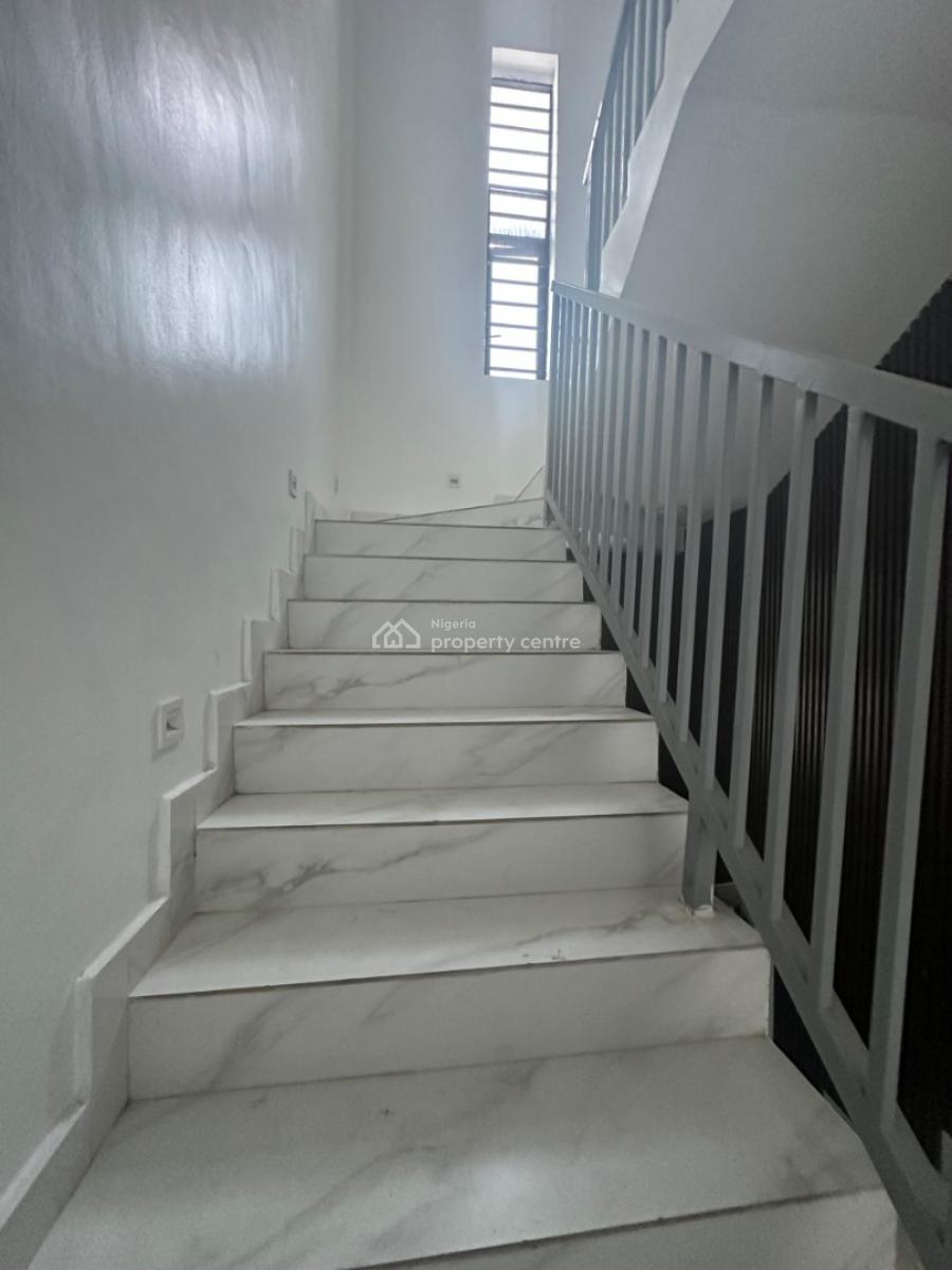 4 Bedroom Terrace with Bq, Off Con Oil Filling Station Ikate Elegushi Lekki Lagos, Ikate Elegushi, Lekki, Lagos, Terraced Duplex for Rent