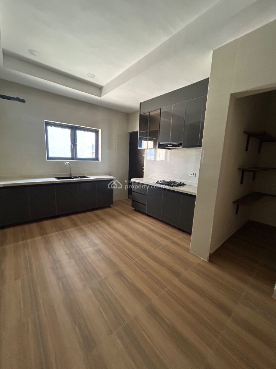 Newly Built 2 Bedroom Penthouse with a Room Bq, Off Admiralty Road, Lekki Phase 1, Lekki, Lagos, Flat / Apartment for Rent