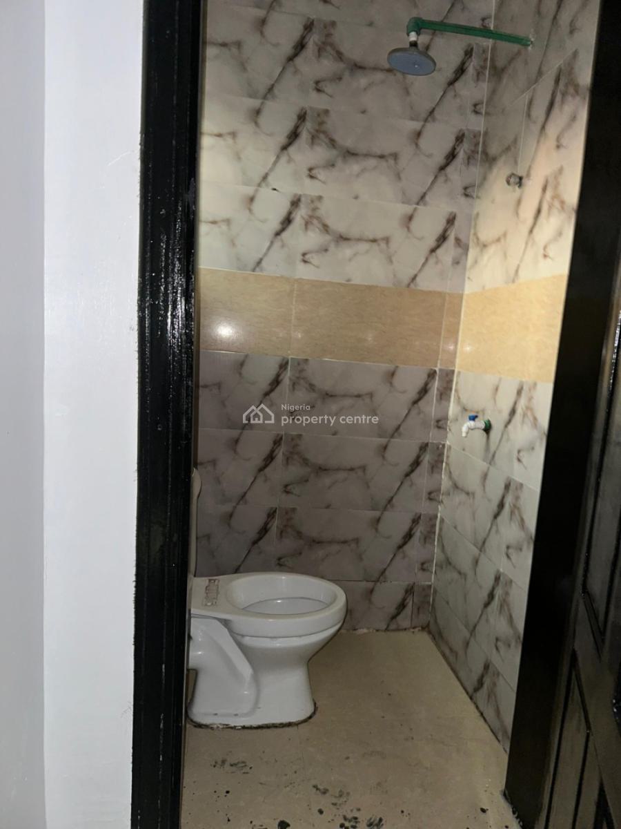 Self Contain, Off Kunsela Road Ikate Elegushi Lekki Lagos, Ikate Elegushi, Lekki, Lagos, Self Contain (single Rooms) for Rent