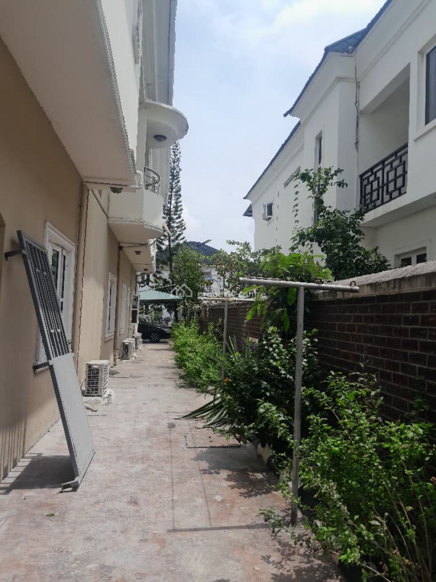 5 Bedroom Fully Detached House   Carlton Gate Estate,chevron  ₦25,, Carlton Gate Estate,chevron 💰 ₦25,000,000 per Annum, Lekki, Lagos, Detached Duplex for Rent