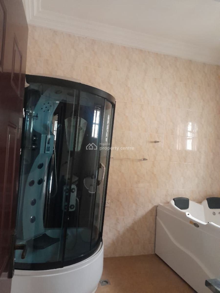 5 Bedroom Fully Detached House   Carlton Gate Estate,chevron  ₦25,, Carlton Gate Estate,chevron 💰 ₦25,000,000 per Annum, Lekki, Lagos, Detached Duplex for Rent