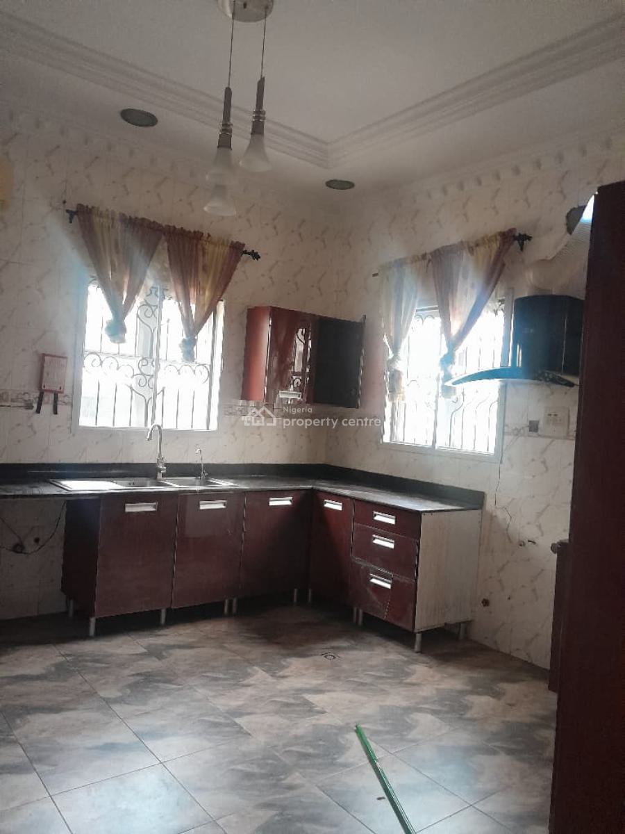 5 Bedroom Fully Detached House   Carlton Gate Estate,chevron  ₦25,, Carlton Gate Estate,chevron 💰 ₦25,000,000 per Annum, Lekki, Lagos, Detached Duplex for Rent