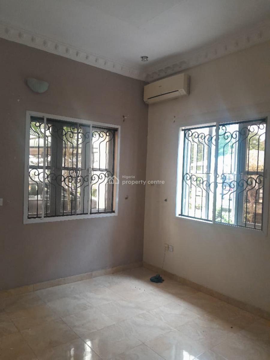 5 Bedroom Fully Detached House   Carlton Gate Estate,chevron  ₦25,, Carlton Gate Estate,chevron 💰 ₦25,000,000 per Annum, Lekki, Lagos, Detached Duplex for Rent