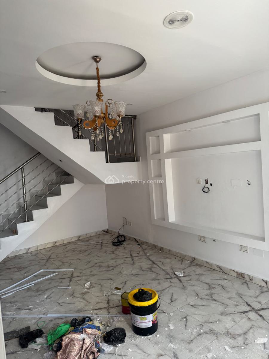 Newly Renovated 3 Bedroom Duplex with Excellent Facilities, Ilaje, Ajah, Lagos, Terraced Duplex for Rent