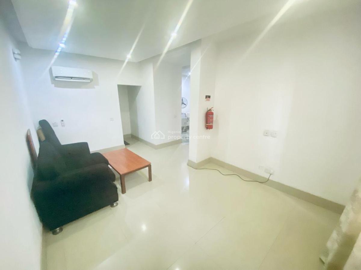 8 Numbers 3 Bedroom Flats with a Room Bq, Lekki Right, Lekki Phase 1, Lekki, Lagos, Flat / Apartment for Sale