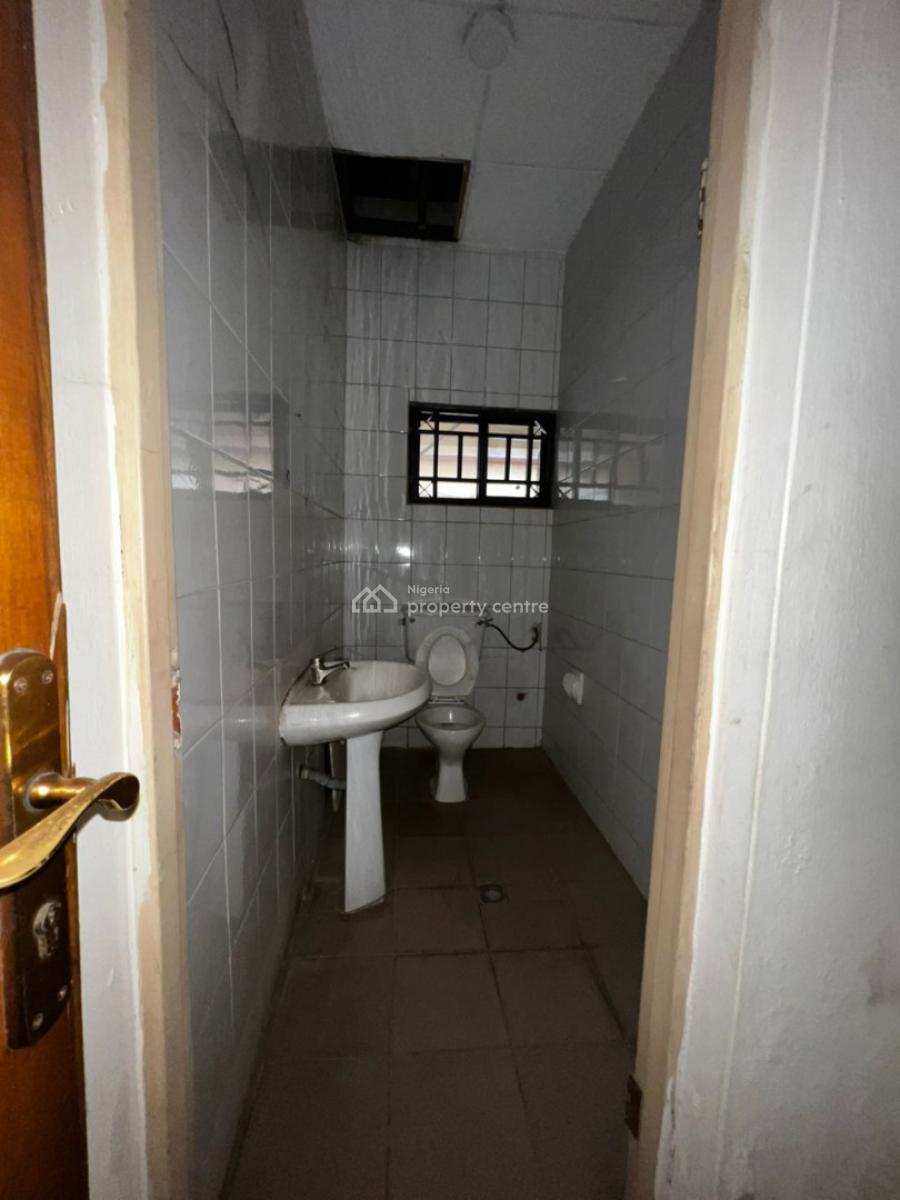 4 Units of 3 Bedrooms Flat with 1 Room Detached Bq for Each Unit., Utako, Abuja, Flat / Apartment for Sale