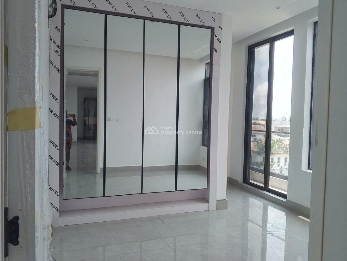 Brand New 3bedroom Serviced Flat with a Room Bq, Serviced with, Kekkl Phase1, Lekki, Lagos, Flat / Apartment for Rent