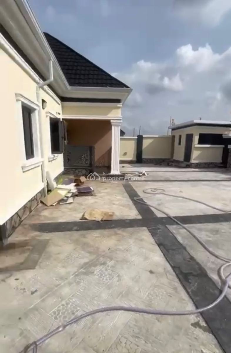 Luxury Spacious 3bedroom Bungalow + Bq, in an Estate, Galadimawa, Abuja, Detached Bungalow for Sale