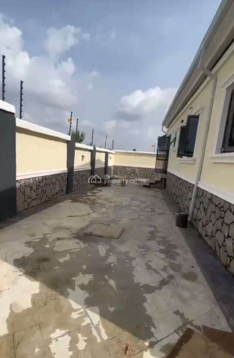 Luxury Spacious 3bedroom Bungalow + Bq, in an Estate, Galadimawa, Abuja, Detached Bungalow for Sale
