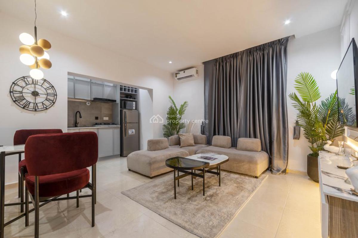Stunning One Bedroom Apartment, Lekki Phase 1, Lekki, Lagos, Mini Flat (room and Parlour) Short Let