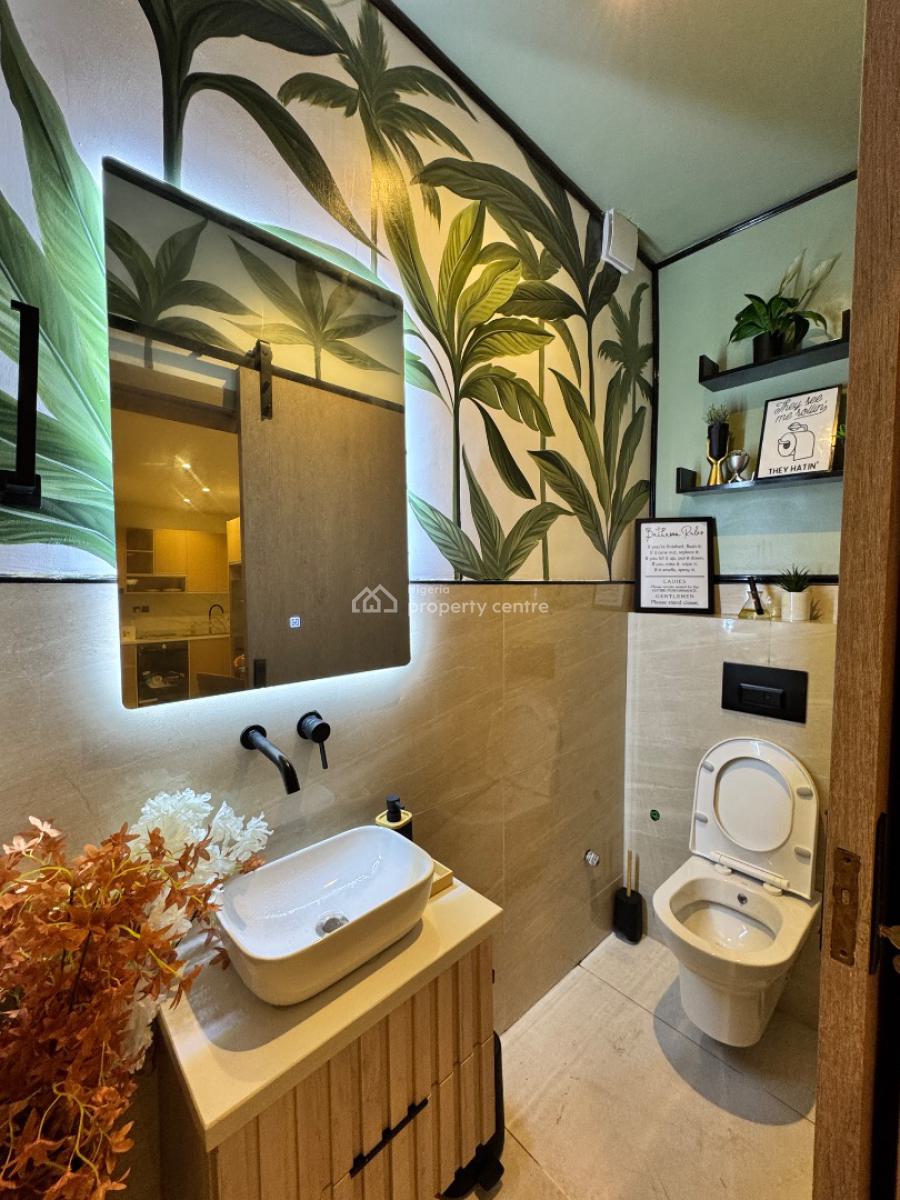 Luxury 2 Bedroom Flat, Off Admiralty, Lekki Phase 1, Lekki, Lagos, Flat / Apartment Short Let