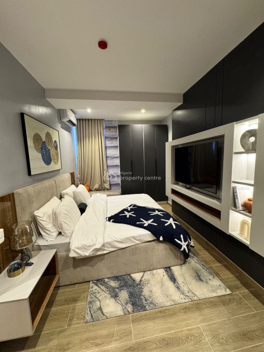 Luxury 2 Bedroom Flat, Off Admiralty, Lekki Phase 1, Lekki, Lagos, Flat / Apartment Short Let