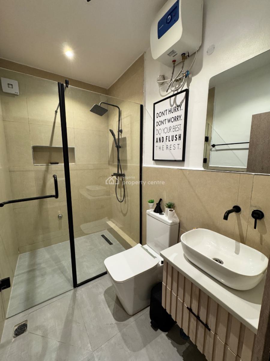 Luxury 2 Bedroom Flat, Off Admiralty, Lekki Phase 1, Lekki, Lagos, Flat / Apartment Short Let