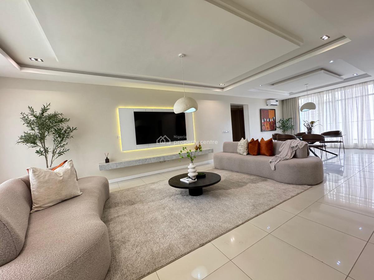 Spacious 3 Bedroom Apartment with Pool, Victoria Island (vi), Lagos, Flat / Apartment Short Let