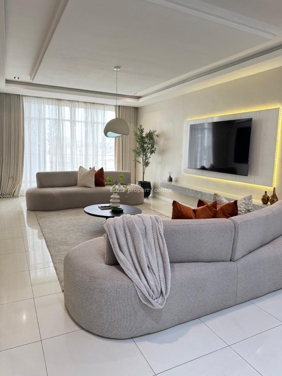 Spacious 3 Bedroom Apartment with Pool, Victoria Island (vi), Lagos, Flat / Apartment Short Let