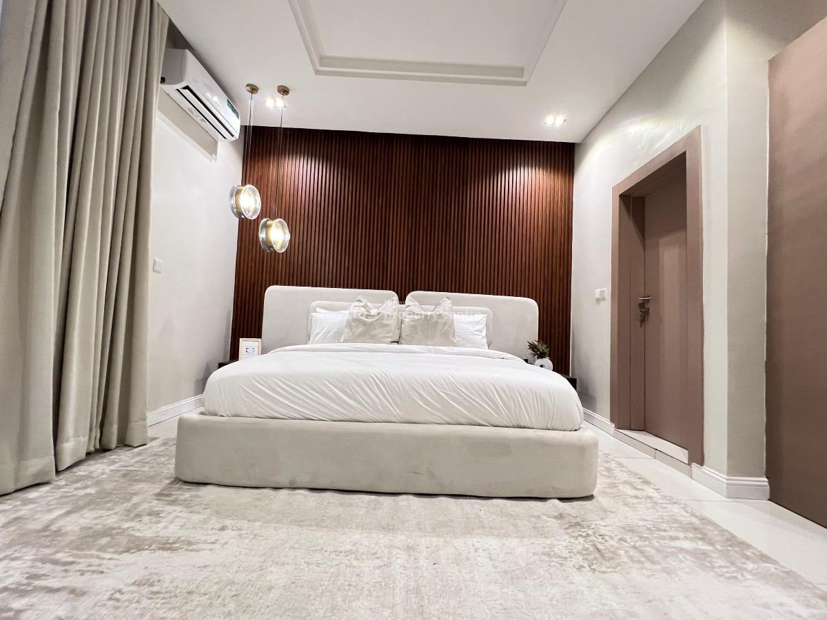 Spacious 3 Bedroom Apartment with Pool, Victoria Island (vi), Lagos, Flat / Apartment Short Let