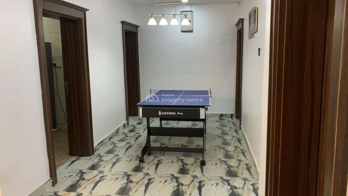 3- Bedroom Apartment, Magodo, Lagos, Flat / Apartment Short Let