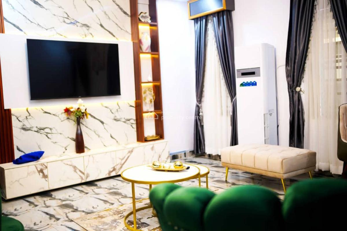 3- Bedroom Apartment, Magodo, Lagos, Flat / Apartment Short Let