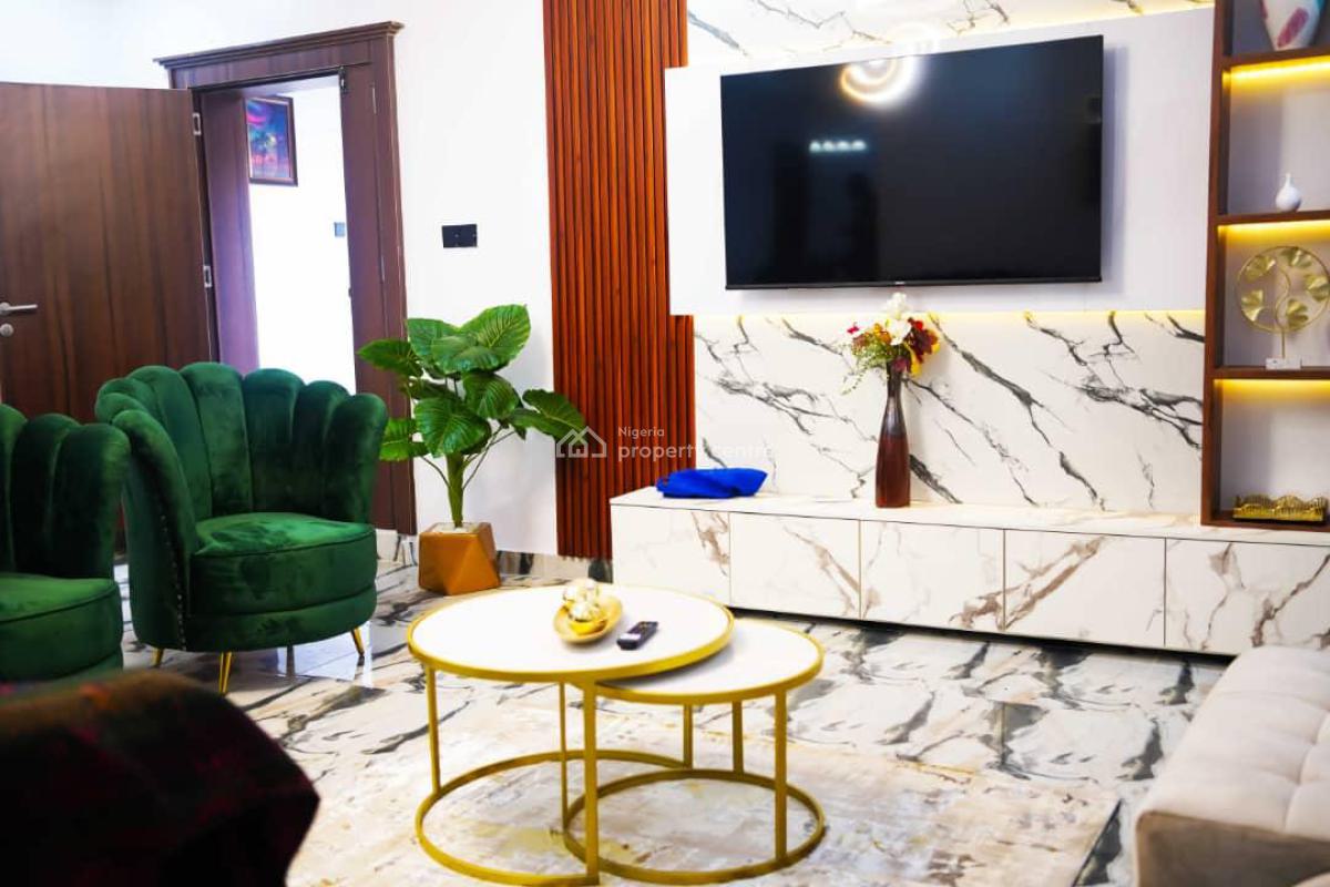 3- Bedroom Apartment, Magodo, Lagos, Flat / Apartment Short Let