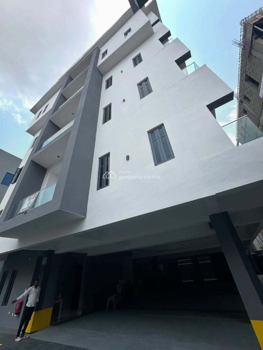 Fully Serviced 2-bedroom Flat with Bq, Gym & Elevator, Lekki Phase 1, Lekki, Lagos, Flat / Apartment for Rent