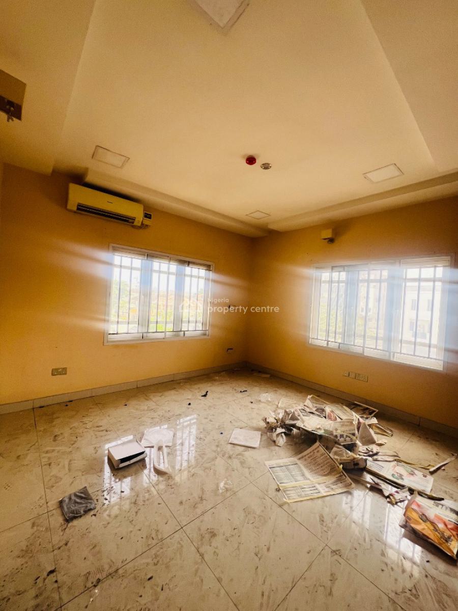 Aesthetically Built 3bedroom Apartment with Bq, Parkview, Ikoyi, Lagos, Flat / Apartment for Rent