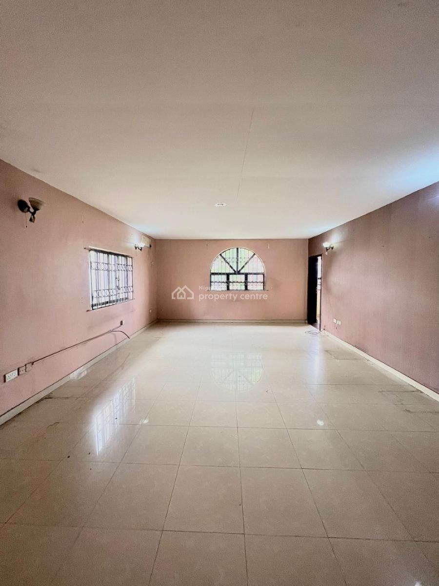 Spacious 5 Bedroom Fully Detached House with 2 Rooms Bq., Lekki Phase 1, Lekki, Lagos, Detached Duplex for Rent