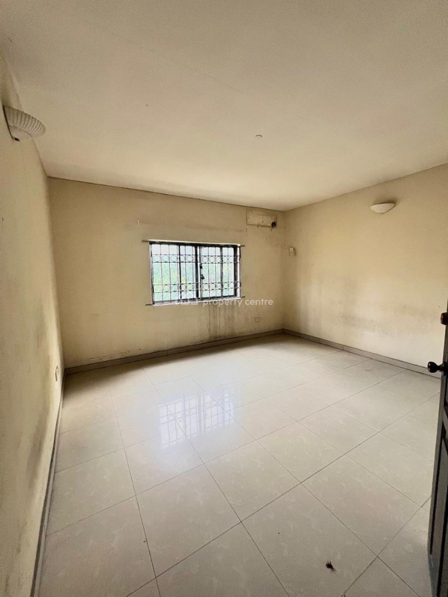 Spacious 5 Bedroom Fully Detached House with 2 Rooms Bq., Lekki Phase 1, Lekki, Lagos, Detached Duplex for Rent
