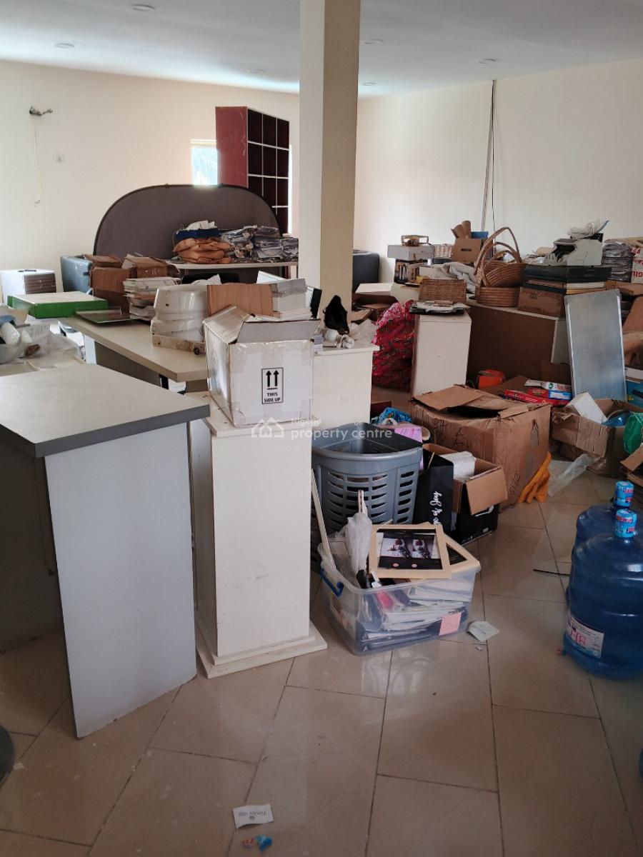 68sqm Office Space, Wuse 2, Abuja, Plaza / Complex / Mall for Rent