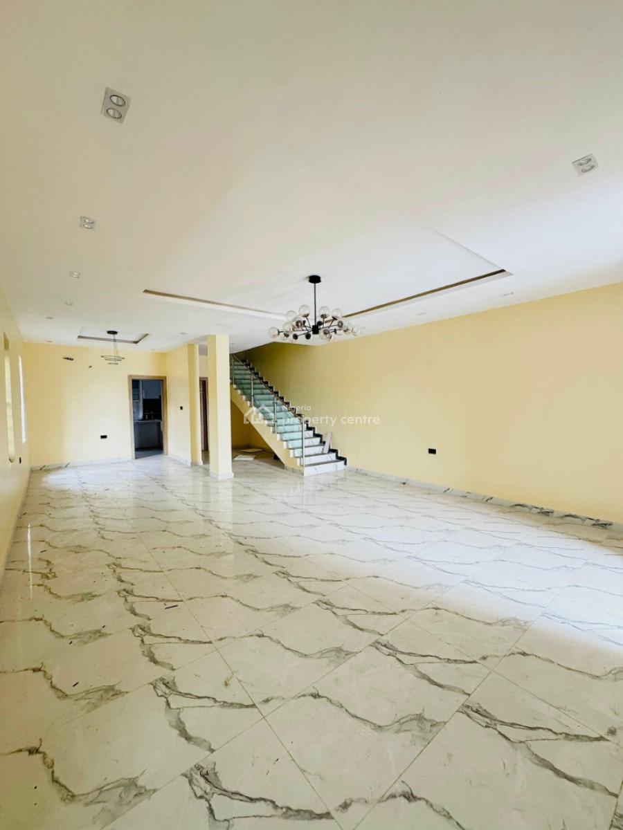 Newly Built and Spacious 5 Bedroom Self-compound Semi-detached Duplex, Lekki Phase 1, Lekki, Lagos, Semi-detached Duplex for Sale