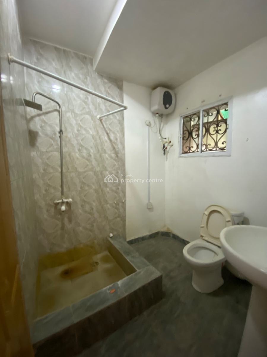 Clean 4 Bedroom Terrace with Bq in a Good Location, Off Spg Road, Ologolo, Lekki, Lagos, Terraced Duplex for Rent