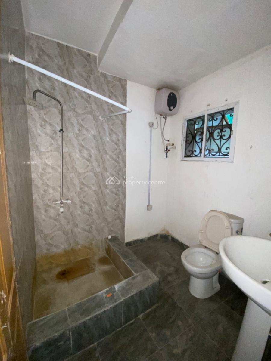Clean 4 Bedroom Terrace with Bq in a Good Location, Off Spg Road, Ologolo, Lekki, Lagos, Terraced Duplex for Rent