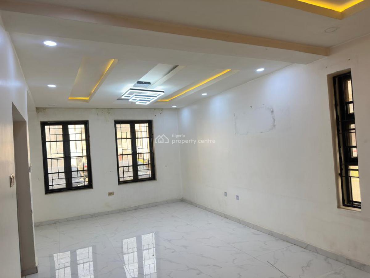 Lovely 4 Bedroom Terrace with 2 Lounge in The Heart Town, Jabi, Abuja, Terraced Duplex for Rent