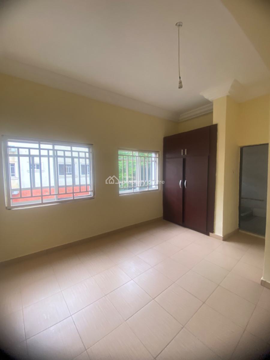 4 Bedroom Terrace in a Big Estate with 2 Lounge, Gaduwa, Abuja, Terraced Duplex for Rent