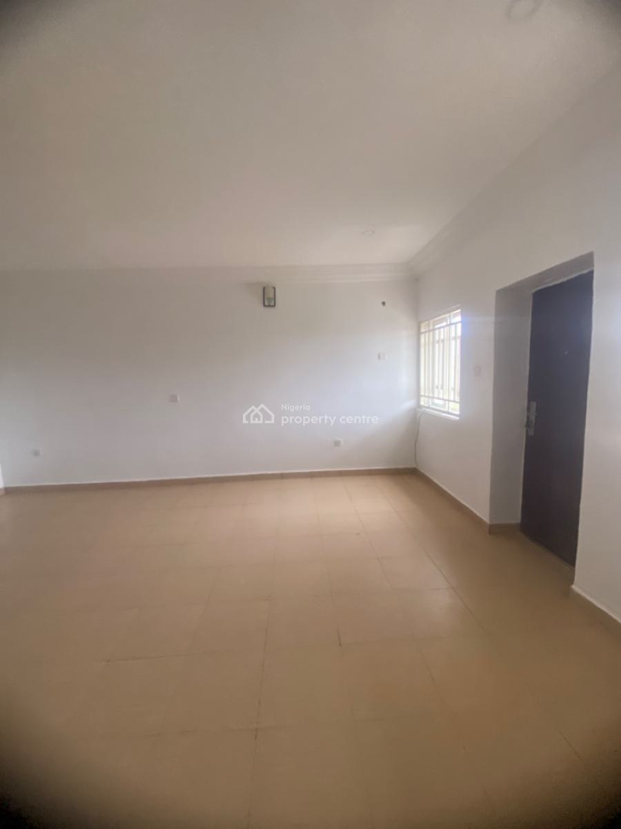 4 Bedroom Terrace in a Big Estate with 2 Lounge, Gaduwa, Abuja, Terraced Duplex for Rent