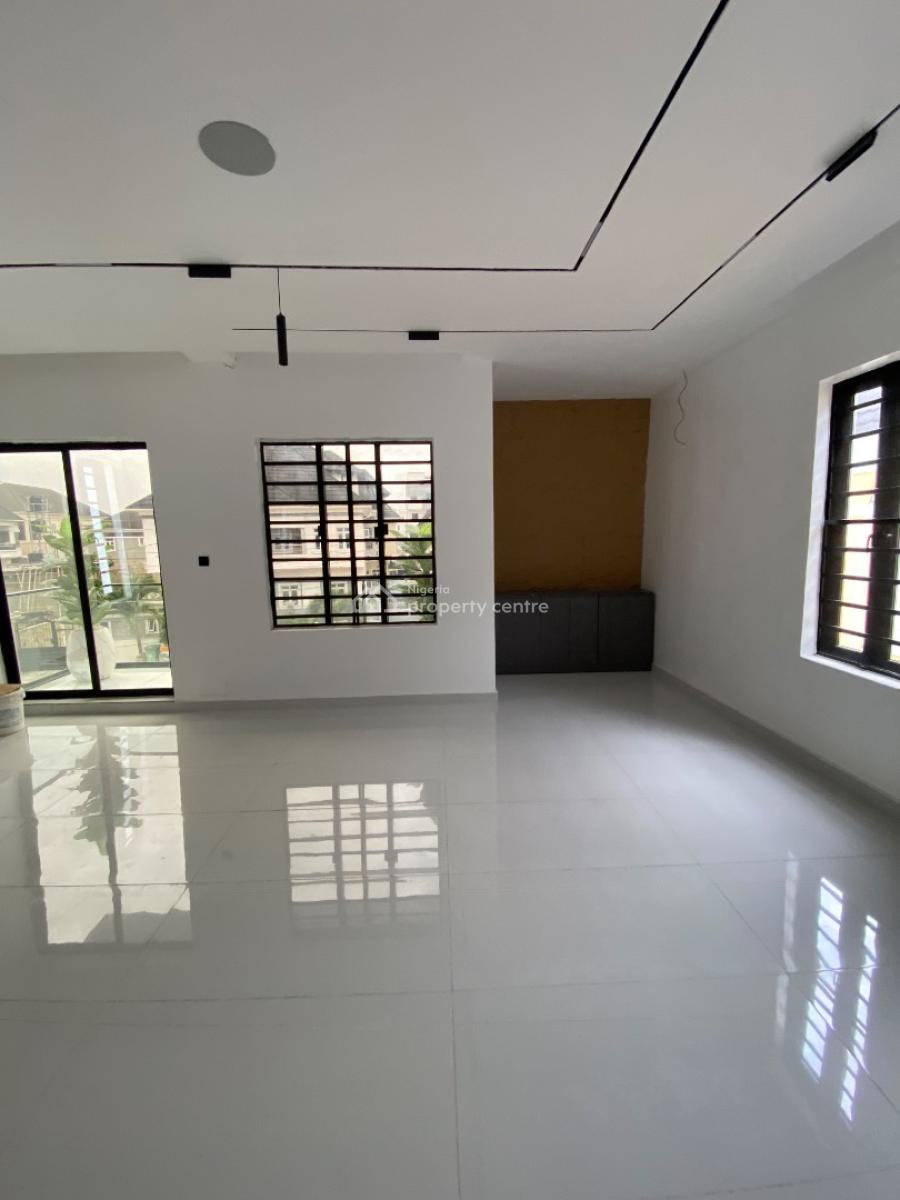 Luxury 5 Bedroom Duplex with Bq, Gate House and Solar, Chevron, Lekki, Lagos, Detached Duplex for Sale
