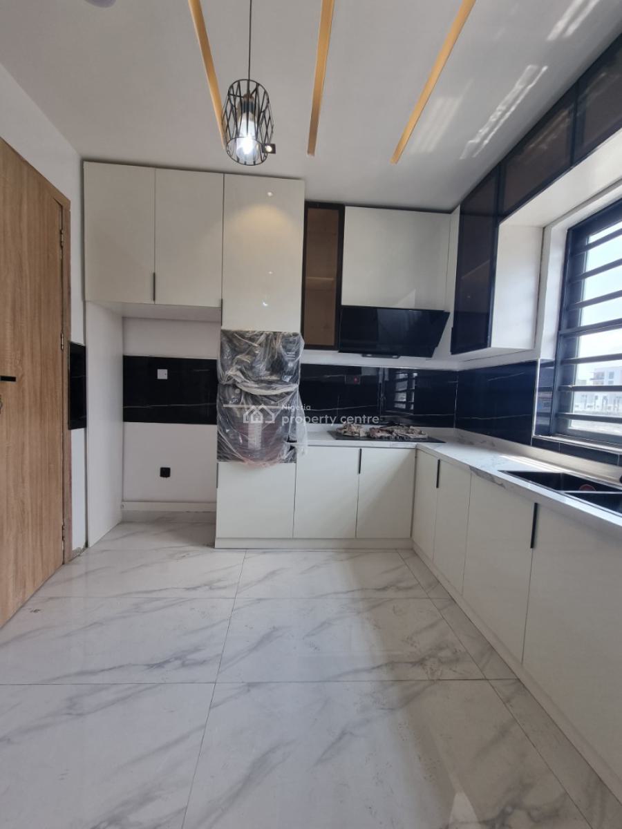Affordable and Fully Serviced 2-bedroom Apartment, Lekki Phase 1, Lekki, Lagos, Flat / Apartment for Sale