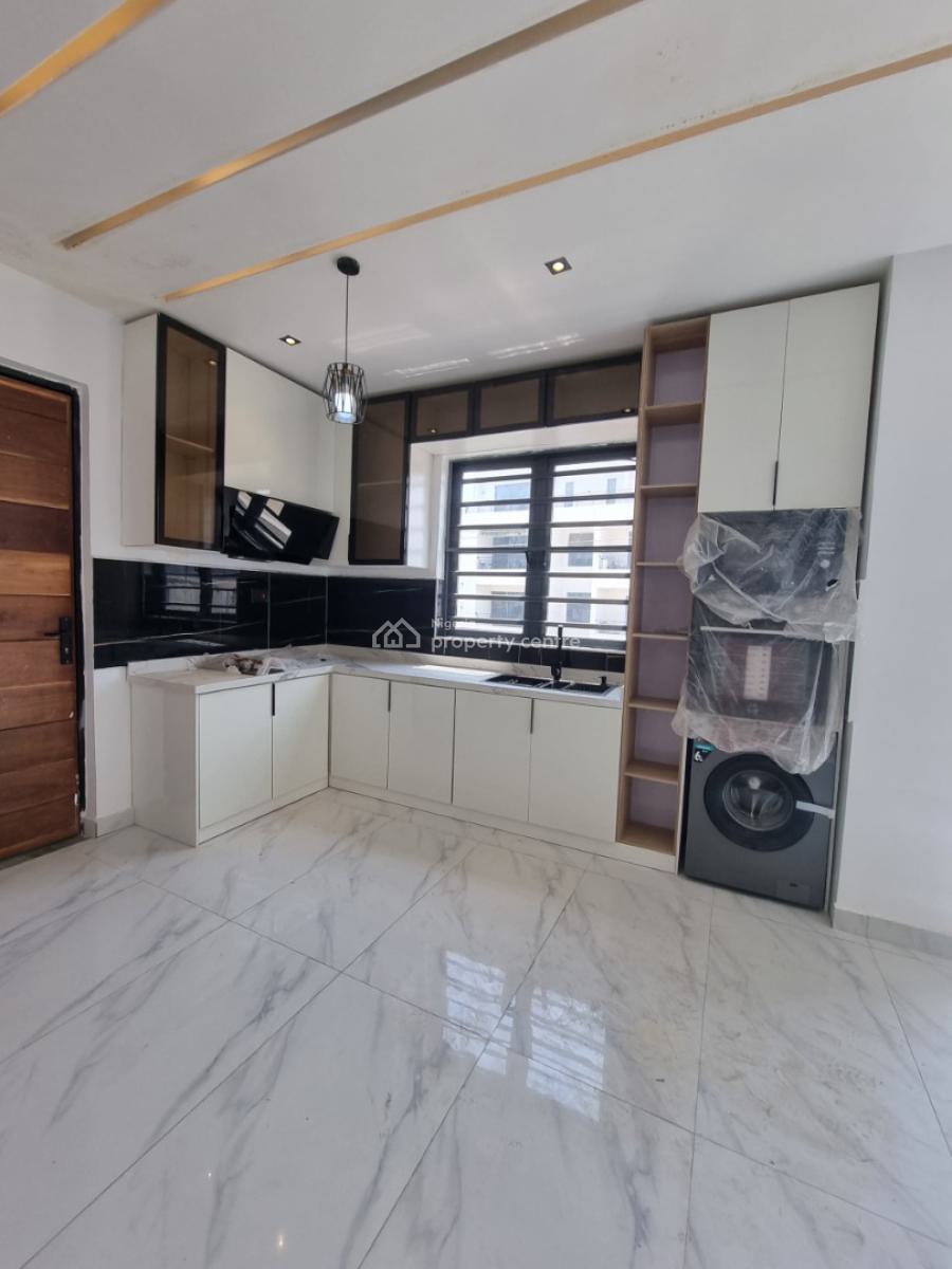 Affordable and Fully Serviced 2-bedroom Apartment, Lekki Phase 1, Lekki, Lagos, Flat / Apartment for Sale