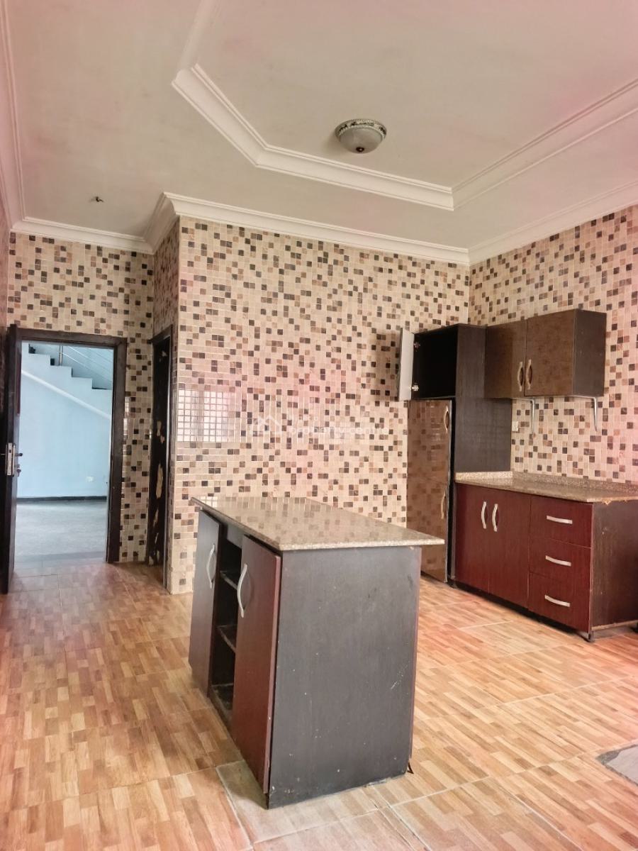 Smart Spacious 5 Bedrooms Fully Detached Duplex with Bq, Laundry Room., in a Very Good Estate at Ikota, Lekki Lagos., Ikota, Lekki, Lagos, Detached Duplex for Rent