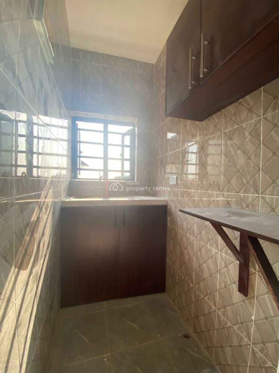 Mini Flat with Modern Amenities, Thera Annex/ogombo Axis, Sangotedo, Ajah, Lagos, Mini Flat (room and Parlour) for Rent