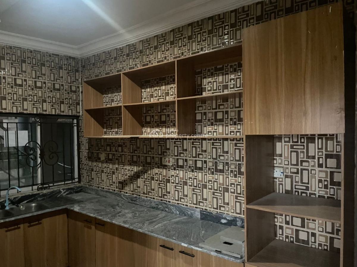 Exclusive 3 Bedroom Apartment, Chevron, Lekki Phase 1, Lekki, Lagos, House for Rent
