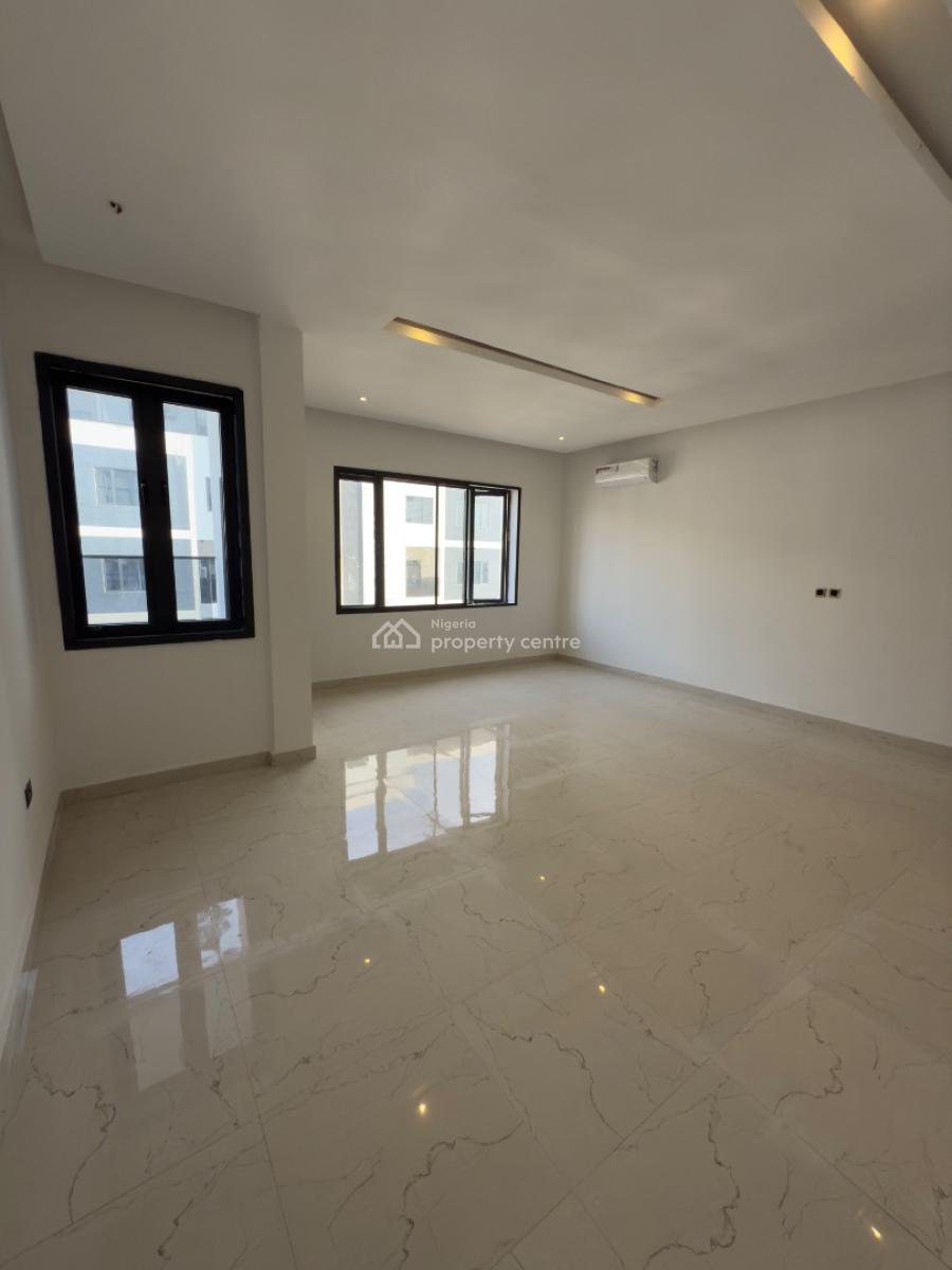 Luxury 3 Bedroom Apartment with Swimming Pool and Gym, Guzape District, Abuja, Flat / Apartment for Sale
