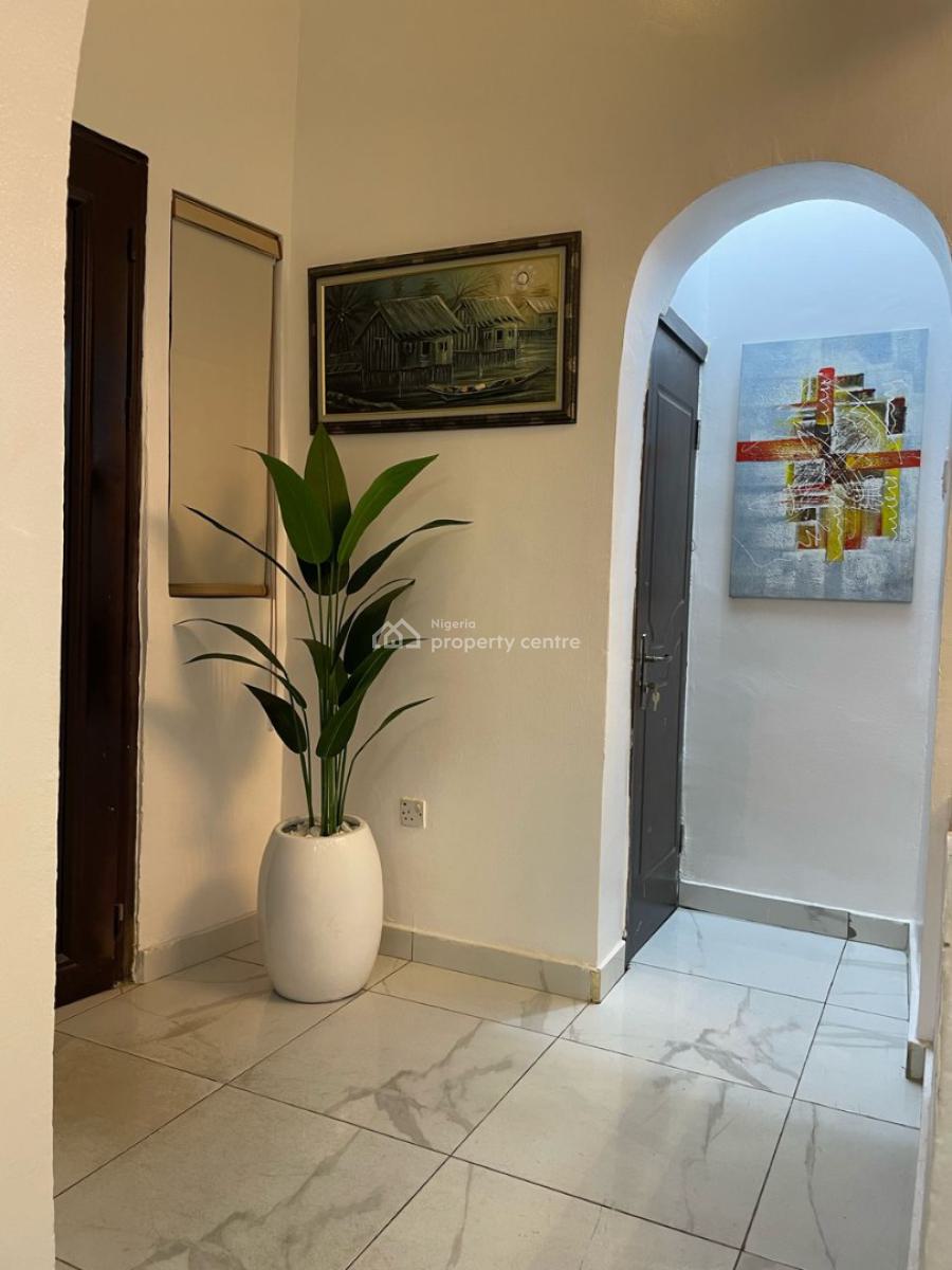 Lovely 4 Bedroom Apartment with Swimming Pool, Adeniyi Jones, Ikeja, Lagos, Flat / Apartment Short Let