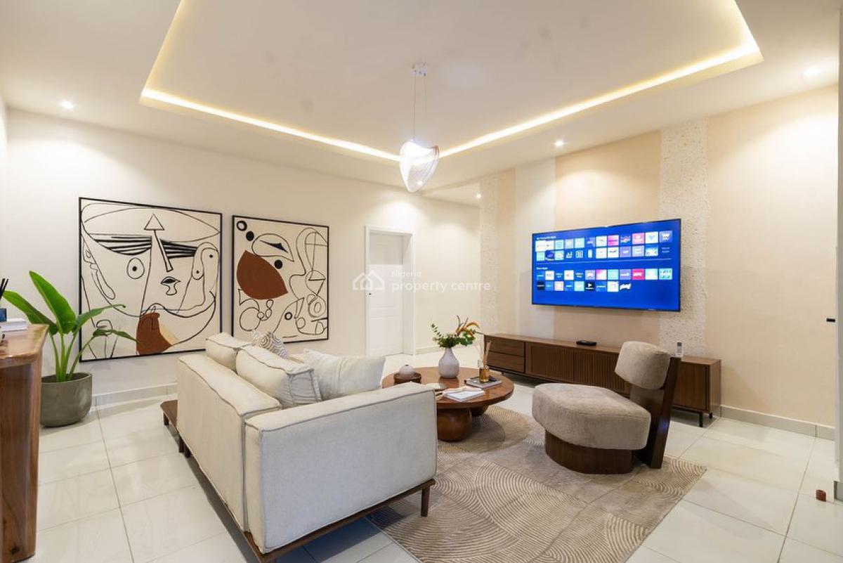 Two Bedroom Apartment, Lekki Phase 1, Lekki, Lagos, Flat / Apartment for Rent