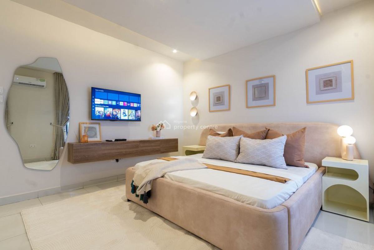 Two Bedroom Apartment, Lekki Phase 1, Lekki, Lagos, Flat / Apartment for Rent