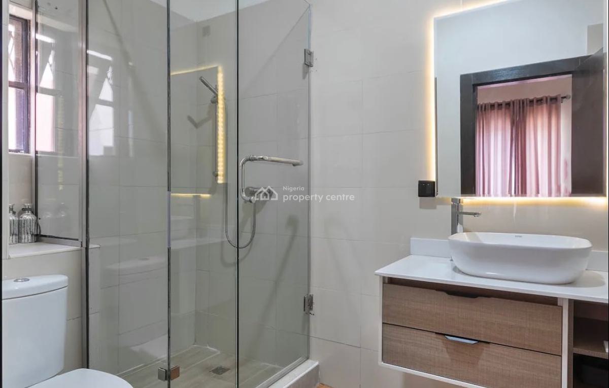 Two Bedroom Apartment, Lekki Phase 1, Lekki, Lagos, Flat / Apartment for Rent