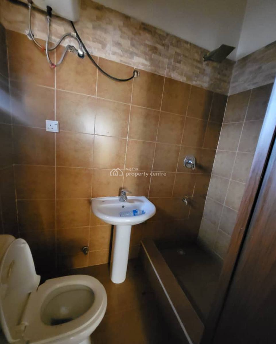 ️   *luxury Serviced 4 Bedroom Terrace Duplex with Bq Tarred, By Old Secteriate, Garki, Abuja, Terraced Duplex for Rent