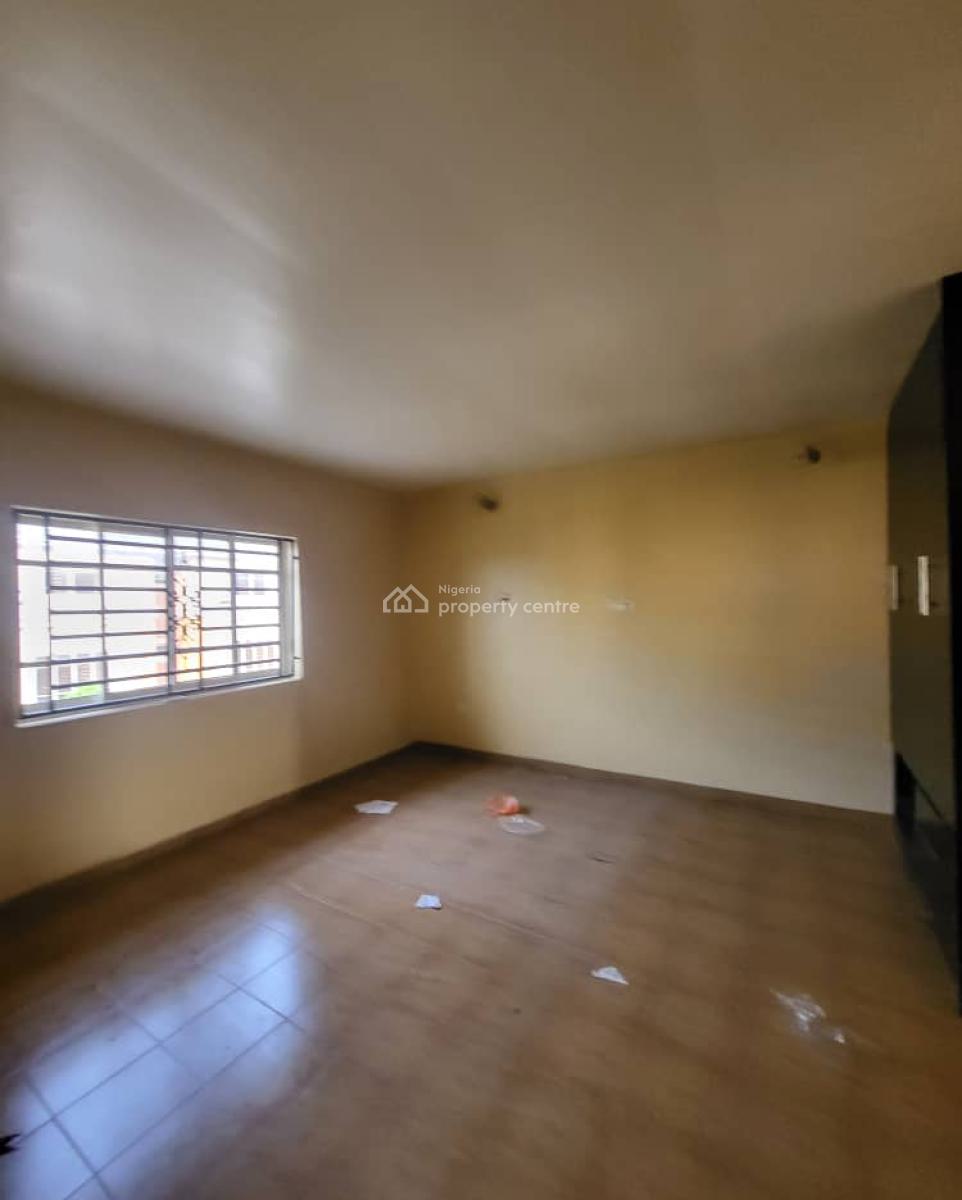 ️   *luxury Serviced 4 Bedroom Terrace Duplex with Bq Tarred, By Old Secteriate, Garki, Abuja, Terraced Duplex for Rent