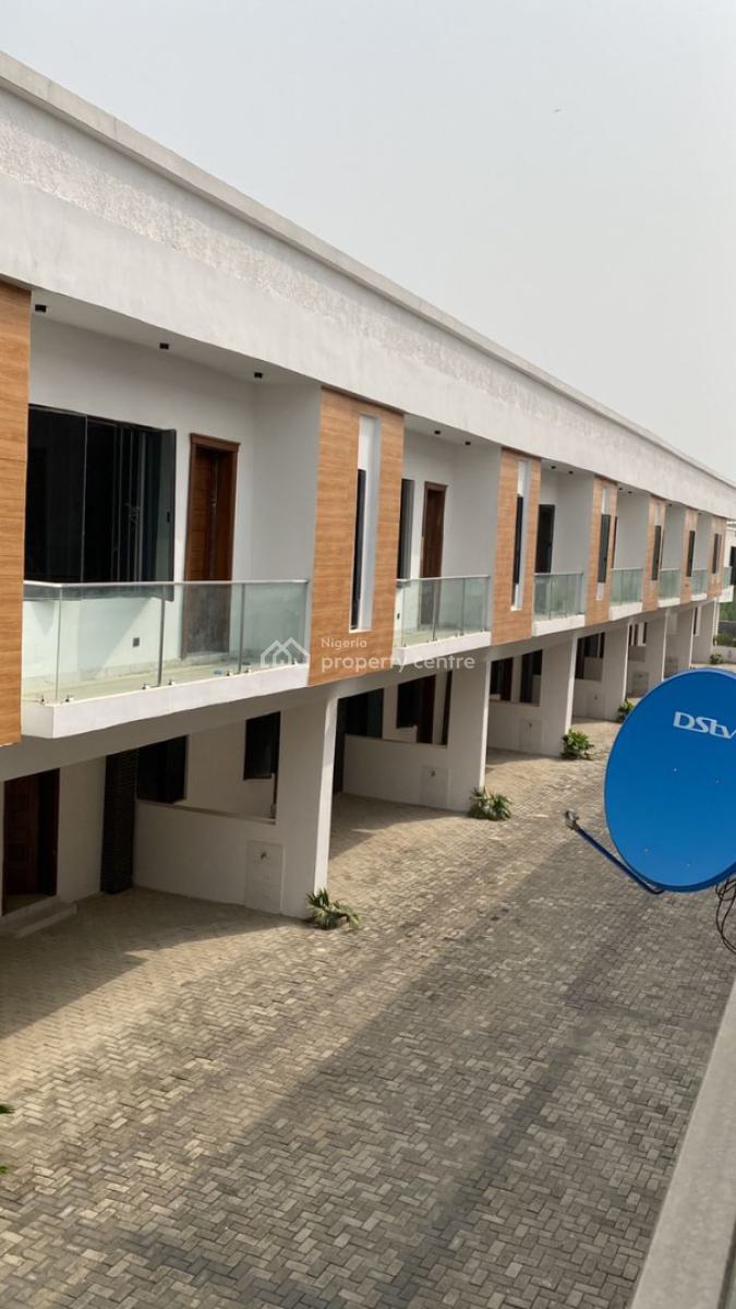 Nice 4 Bedroom Terrace Duplex, Lekki County Road, Lekki Expressway, Lekki, Lagos, Terraced Duplex for Rent